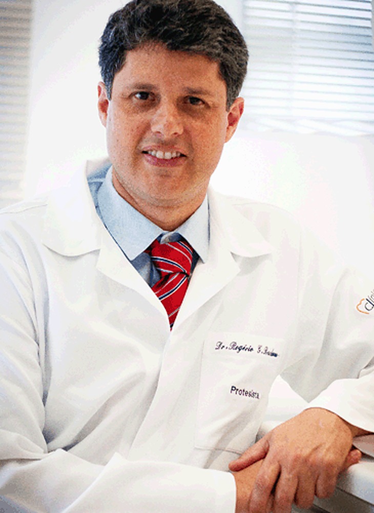 Dr. Rogério G. Brückmann